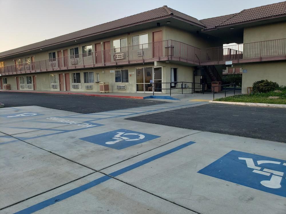 Baymont By Wyndham Coalinga Villa Ngoại thất bức ảnh