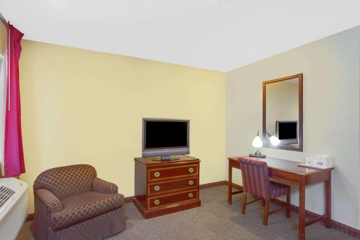 Baymont By Wyndham Coalinga Villa Ngoại thất bức ảnh